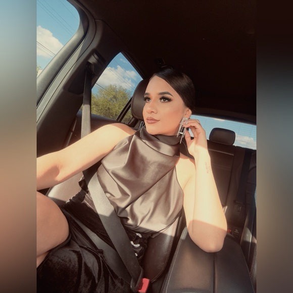 Meet your Posher, Lupita - Picture 1 of 1